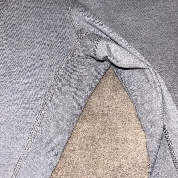 Very Gently Worn New Balance x J.Crew Performance Leggings - Picture 4 of 5